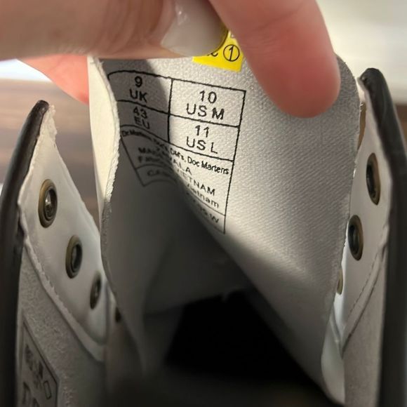 Dr. Martens 1460 W White Patent Lamper Leather 8-Eye Boots Size 11 Doc Martens - Picture 7 of 11